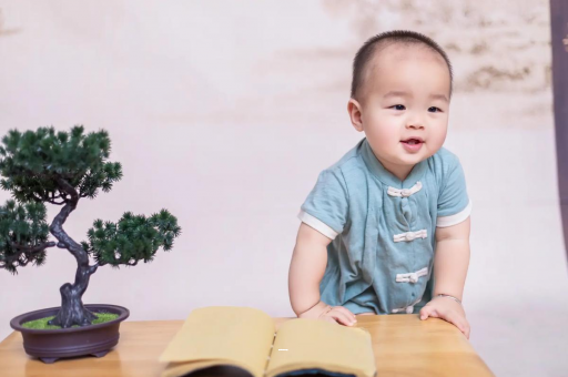 武威孕妇显怀是几个月